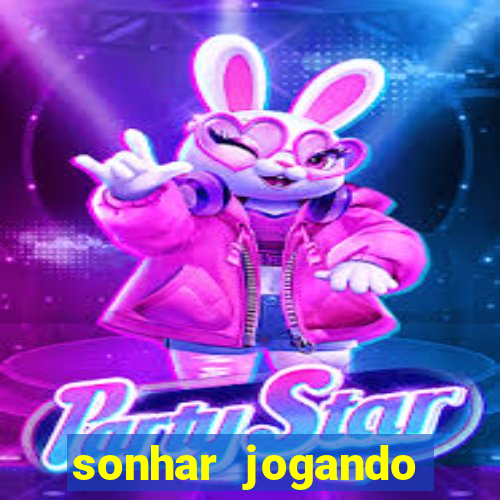 sonhar jogando futebol sendo goleiro
